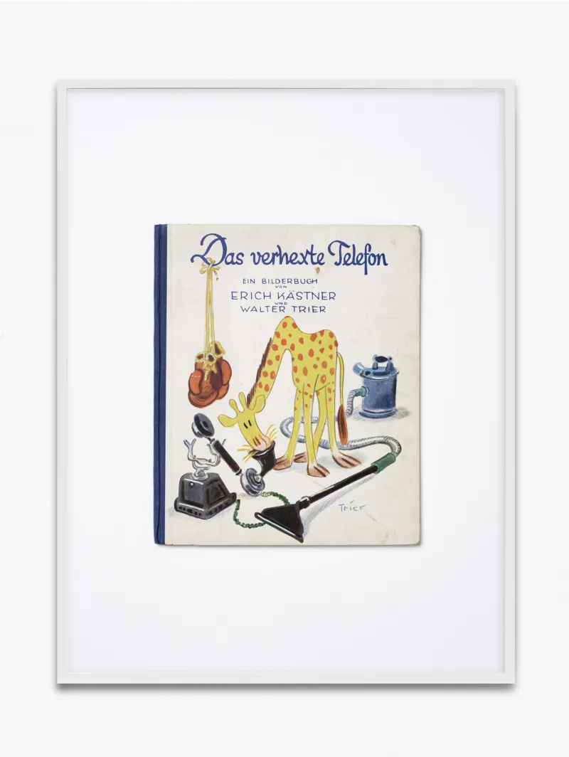 Annette Kelm, Erich Kästner, "Das verhexte Telefon", 1931. Williams & Co. Verlag GmbH, Berlin-Grunewald, Copyright Atrium Verlag AG, Zürich, 1935, Illustration Walter Trier, 2019. De la série "Die Bücher", 2019–2021. Collection Mudam Luxembourg © Annette Kelm. Courtesy de l’artiste et Herald St, Londres