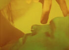 David Zink Yi, "La Cumbia", 1999. Vidéo couleur, son. 3 min 13 sec. Dimensions variables. Collection Mudam Luxembourg. Acquisition 2007 © Photogramme : Mudam Luxembourg