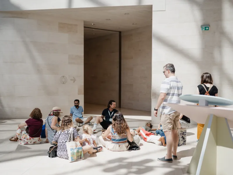 Families on a guided tour at Mudam.