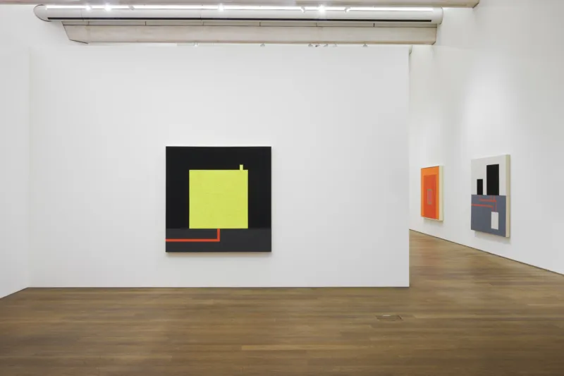 Vue de l'exposition "Peter Halley. Conduits: Paintings from the 1980s", Mudam Luxembourg 31.03 – 15.10.2023 © Photo : Mareike Tocha | Mudam Luxembourg