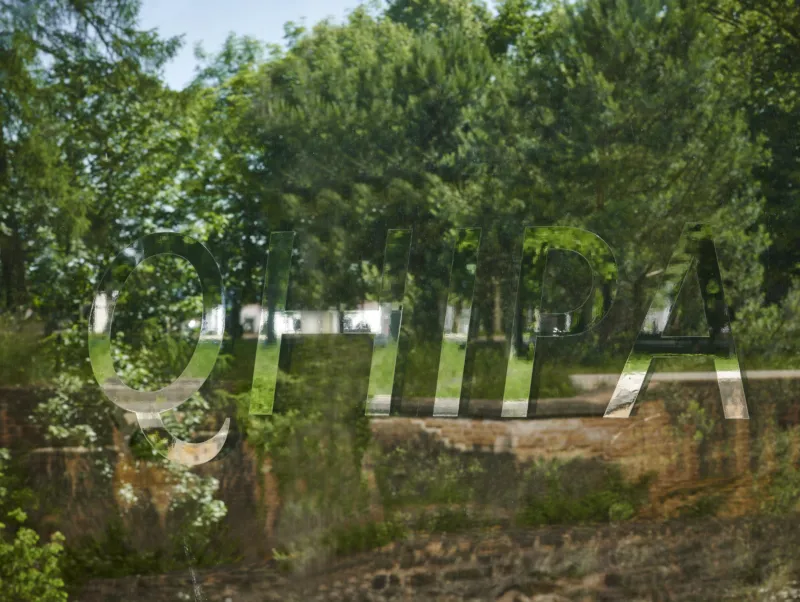 View of the exhibition ‘Agnieszka Kurant. Risk Landscape’, Mudam Luxembourg. Photo: Mareike Tocha © Mudam Luxembourg