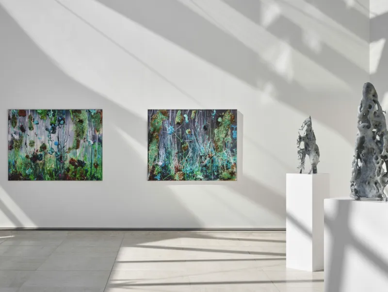 View of the exhibition ‘Agnieszka Kurant. Risk Landscape’, Mudam Luxembourg. Photo: Mareike Tocha © Mudam Luxembourg