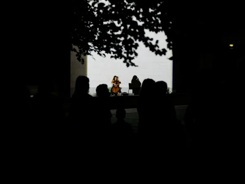 ‘Lemi Ponifasio/Elisabeth Schilling: The Manifestation’ performance view. Photo: Inês Rebelo de Andrade © Mudam Luxembourg, Théâtres de la Ville de Luxembourg, Philharmonie