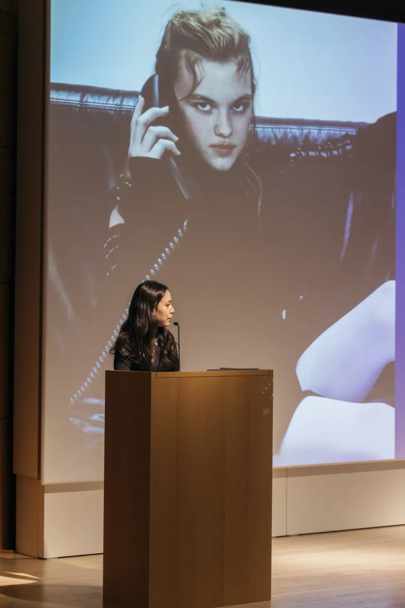Ingrid Luquet-Gad at the symposium "what looks good today may not look good tomorrow: The Legacy of Michel Majerus", 09.11.2022 Mudam Luxembourg © Photo : Eike Walkenhorst | Mudam Luxembourg