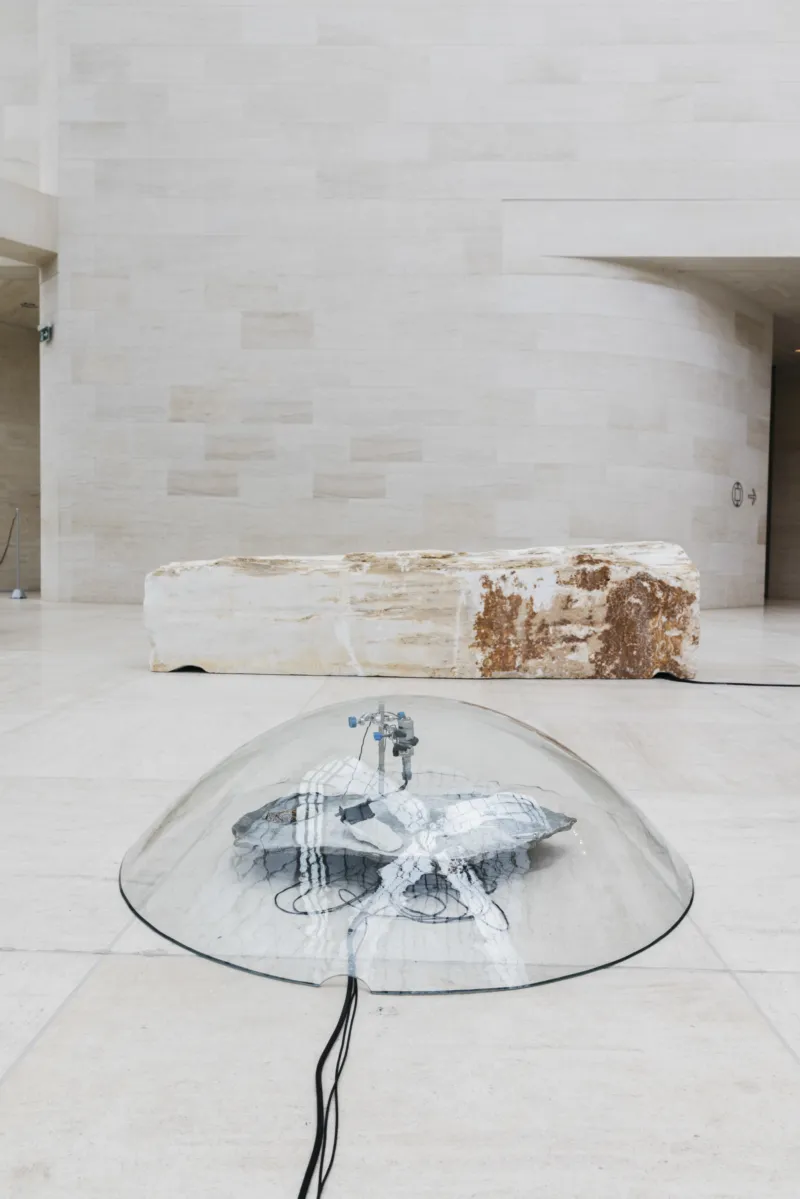 View of the exhibition "Tarek Atoui. Waters’ Witness", 24.09.2022 – 05.03.2022, Mudam Luxembourg © Photo: Eike Walkenhorst | Mudam Luxembourg