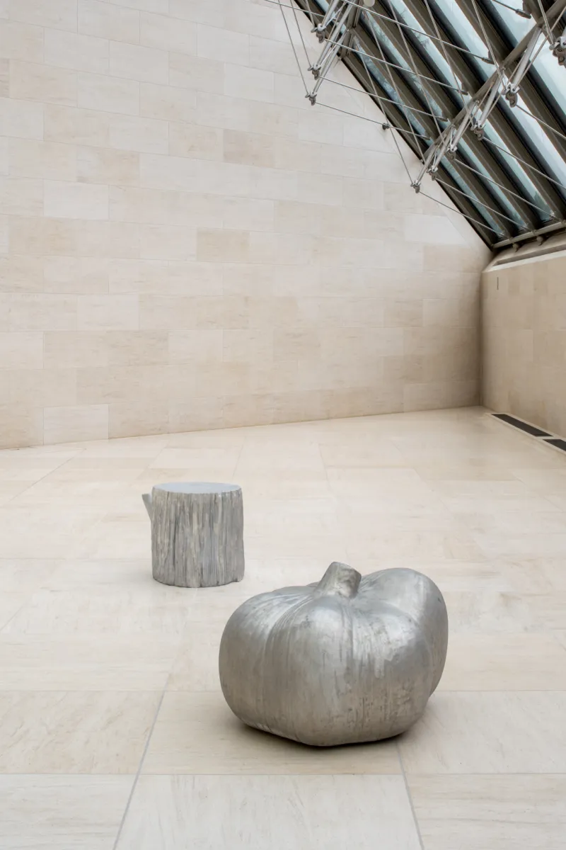 Vue de l'exposition "Martine Feipel & Jean Bechameil. Garden of Resistance", 05.02.2022 – 09.01.2023, Mudam Luxembourg