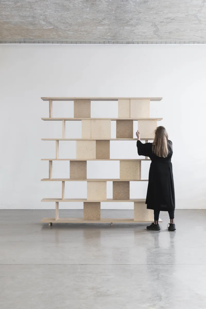 crafting plastics! studio, "Bookshelf" © Photo : Adam Šakový