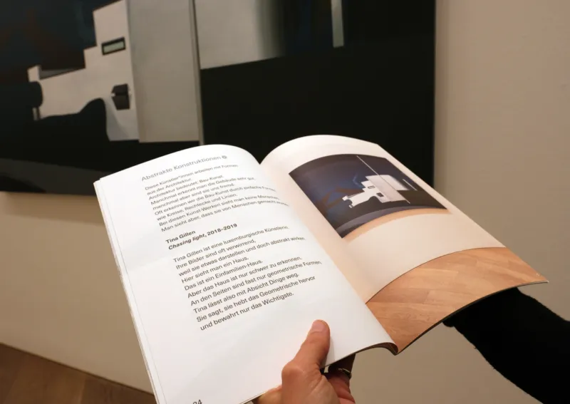 Simple and accessible language museum guide.
