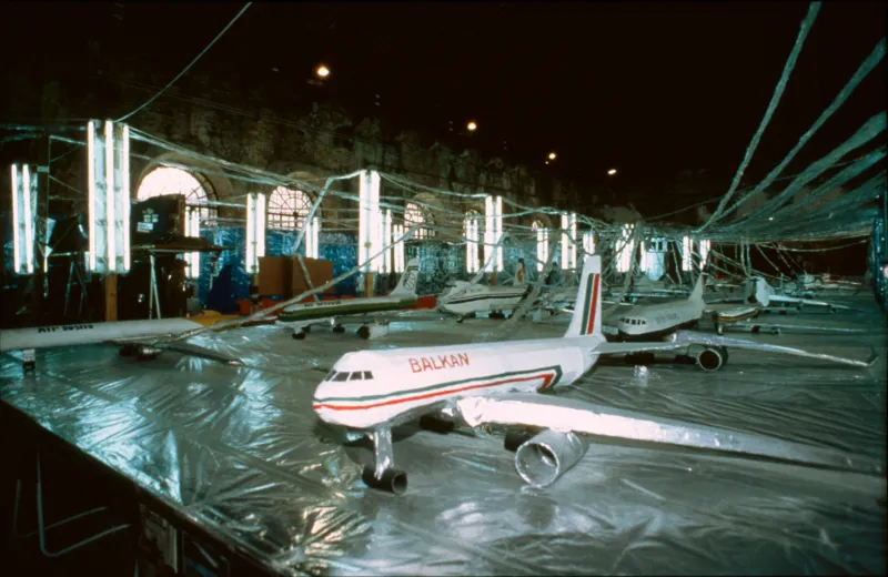 MUDAM Thomas Hirschhorn Airport 4