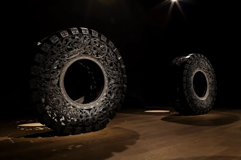 MUDAM lux 2016 Carved Tyres 006