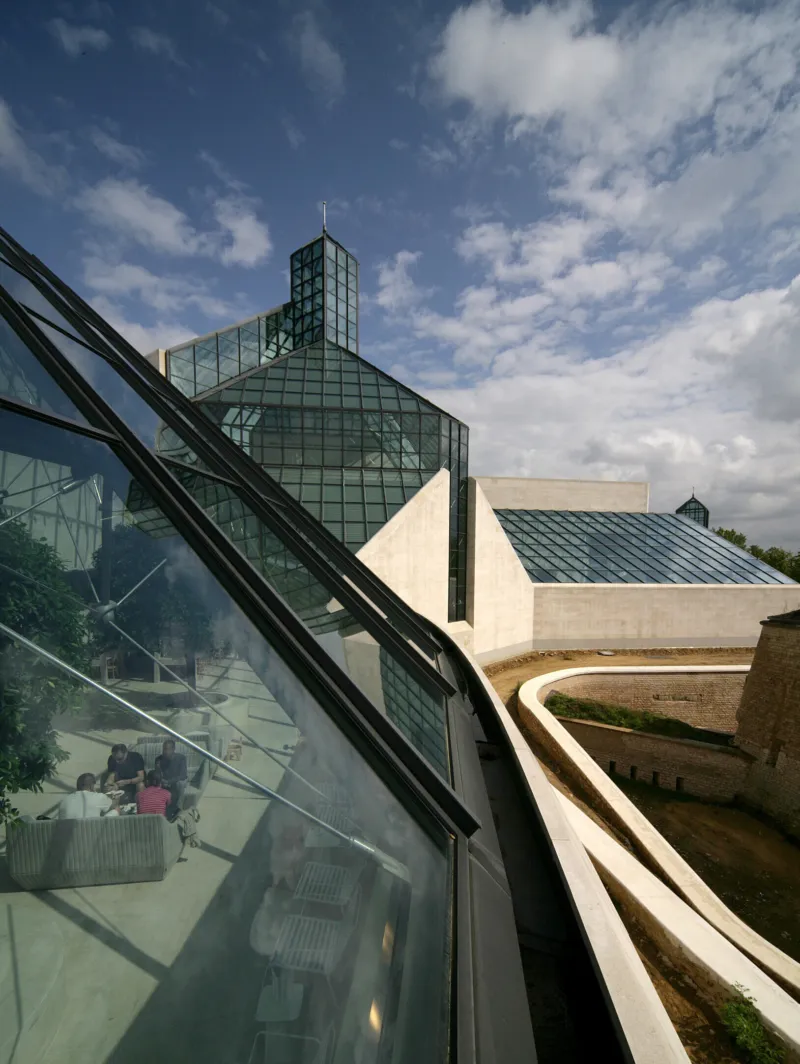 Mudam Luxembourg – Musée d'Art Moderne Grand-Duc Jean. I. M. Pei Architect Design. Photo: Kiyohiko Higashide © Mudam Luxembourg