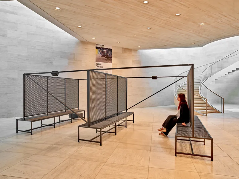 Vue de l'exposition "Nora Turato. i am happy to own my implicit biases", 19.11.2022 – 04.05.2023 Mudam Luxembourg © Photo : Studio Rémi Villaggi | Mudam Luxembourg
