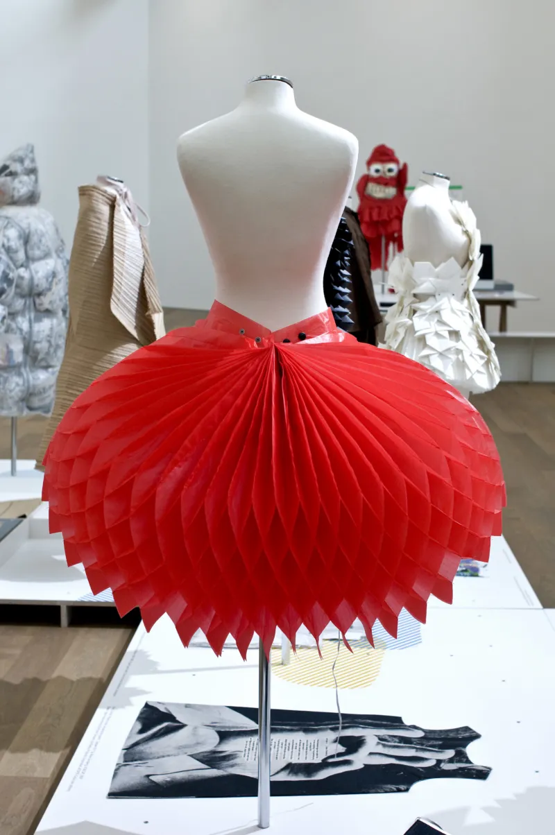 Paper Fashion Hiroaki Ohya