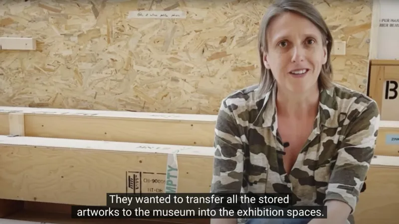 Screenshot of Marie-Noëlle Farcy (Head of Mudam Collection) talking front camera.