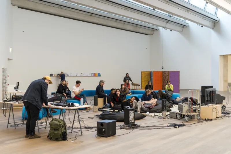 Performance by Mnemozine (Luxembourg) © Photo: Fabrizio Vatieri | Mudam Luxembourg