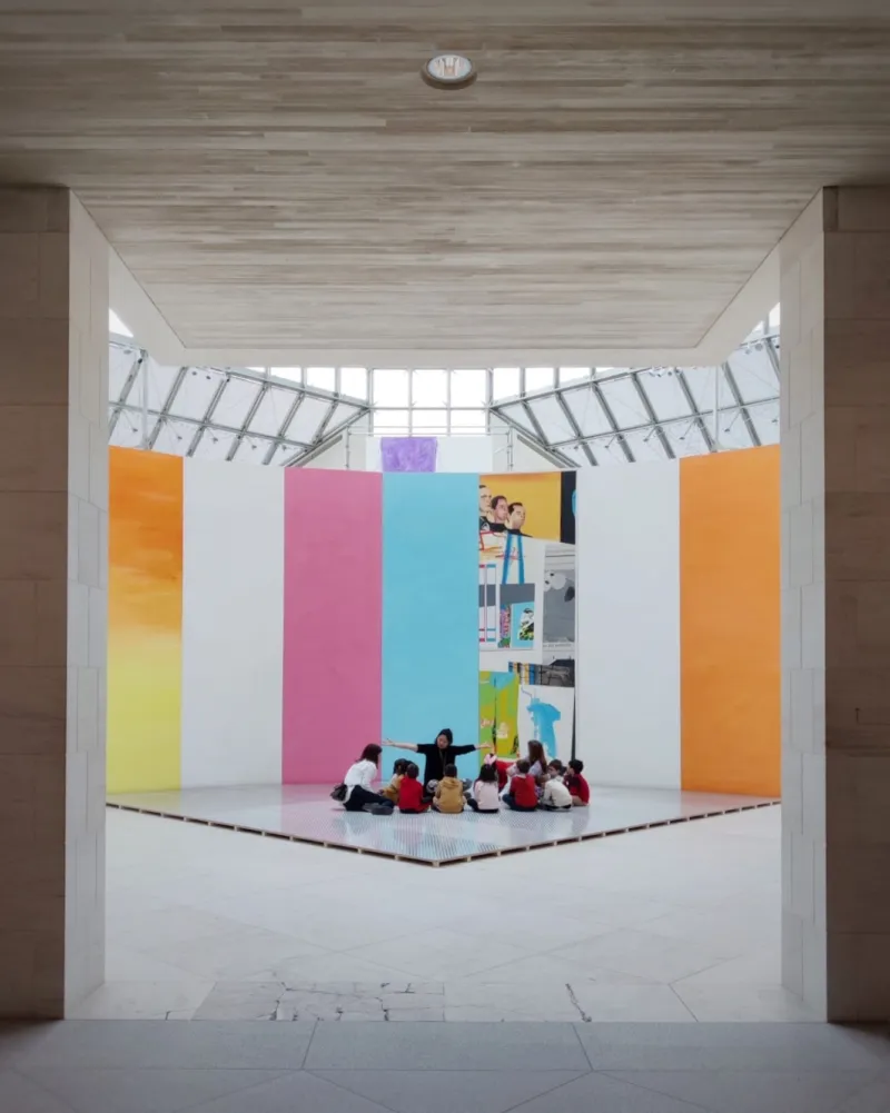 Children visiting an art installation by Michel Majerus at Mudam.