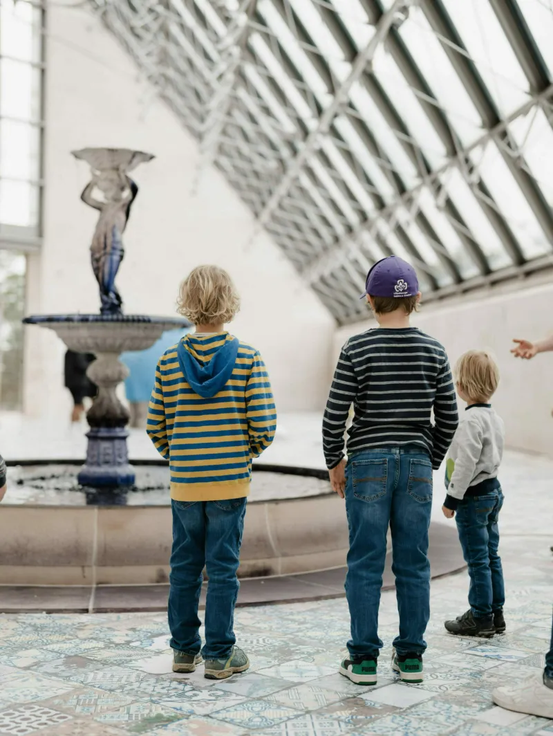 Children visiting Mudam Luxembourg.