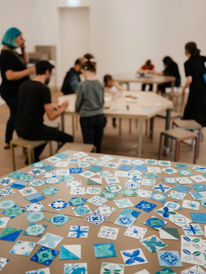 A family workshop at Mudam.